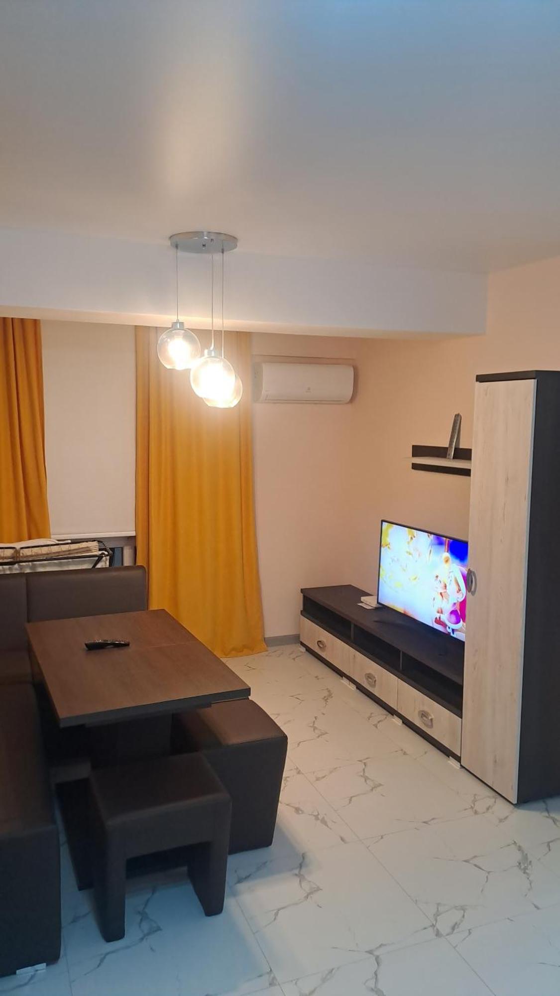 Аэропорт-Номера 24/24 . Chisinau Quarto foto